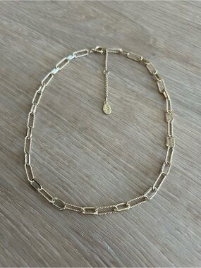 Gold Paperclip Chain Necklace - Elegant Women's Jewelry
